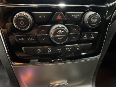 2021 Jeep Grand Cherokee Laredo X 4x4