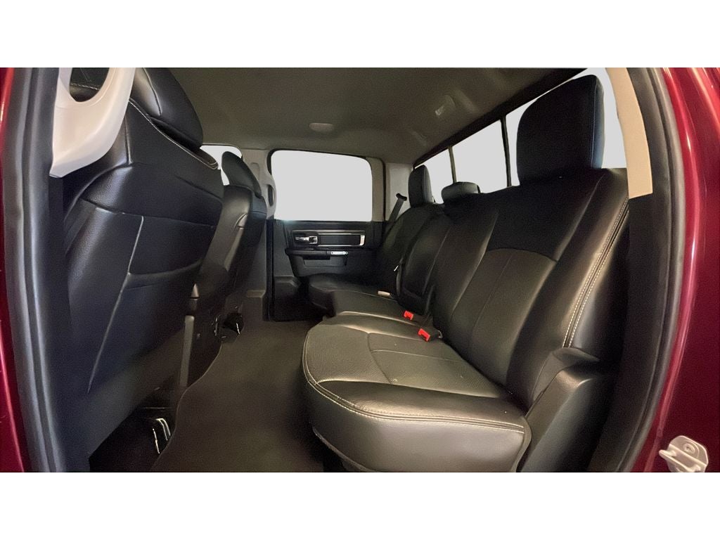2018 RAM 1500 Laramie Crew Cab 4x4 5'7" Box