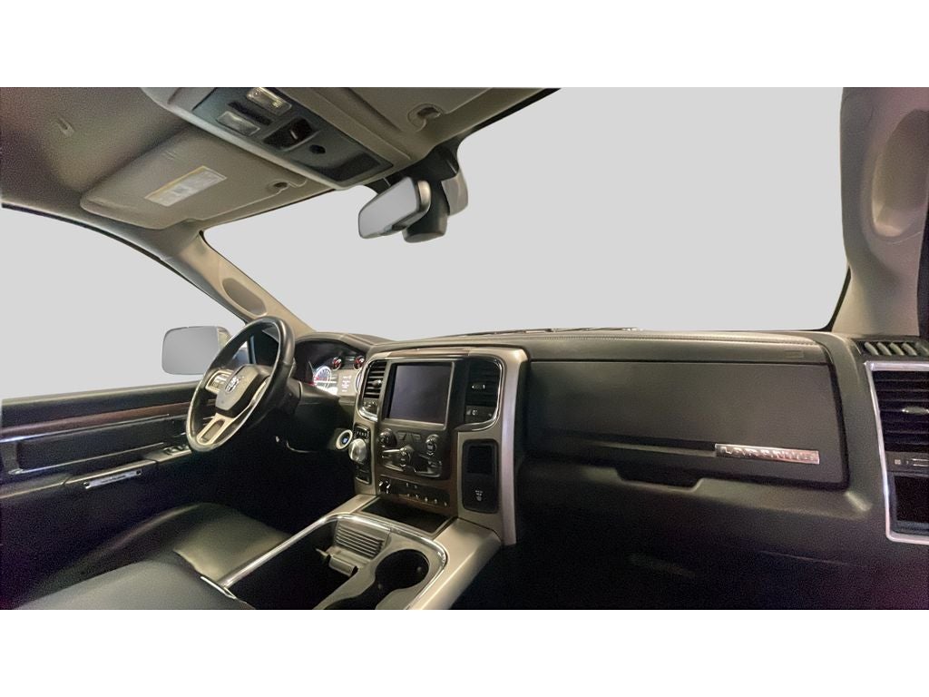 2018 RAM 1500 Laramie Crew Cab 4x4 5'7" Box