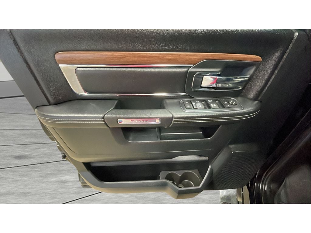 2016 RAM 1500 Laramie