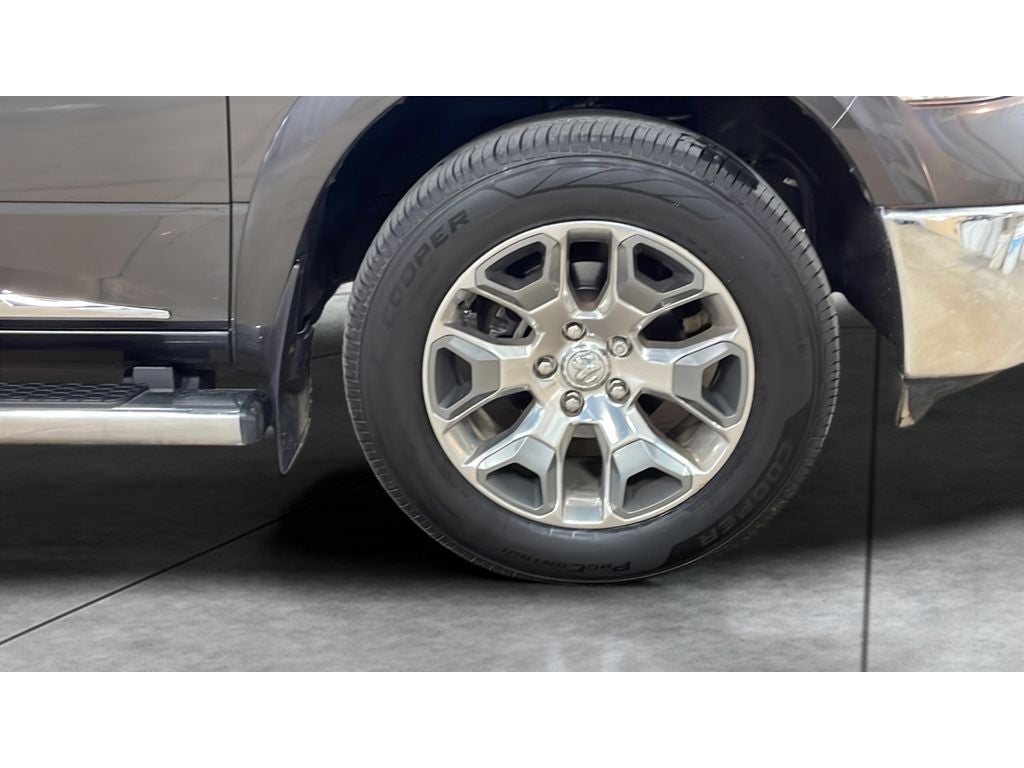 2017 RAM 1500 Limited Crew Cab 4x4 6'4" Box