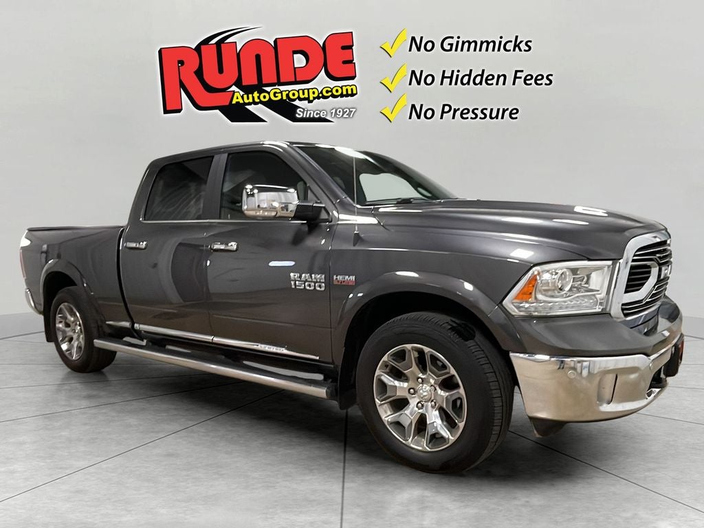 2017 RAM 1500 Limited Crew Cab 4x4 6'4" Box