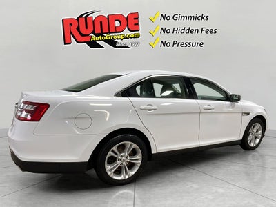 2015 Ford Taurus SE