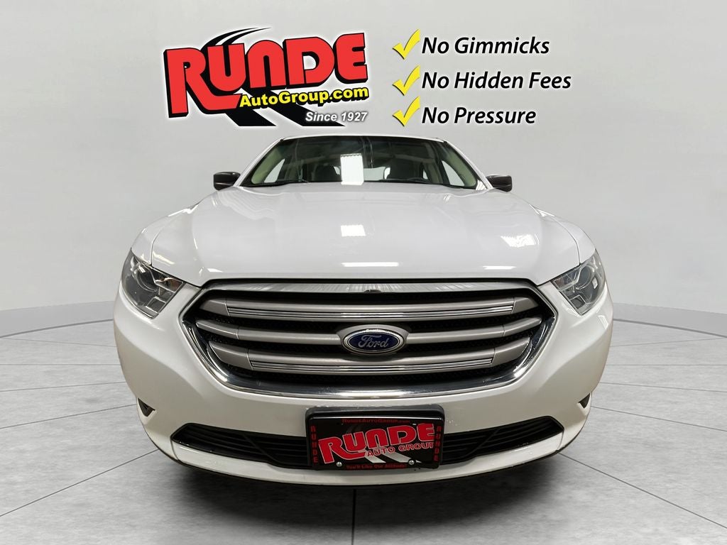 2015 Ford Taurus SE