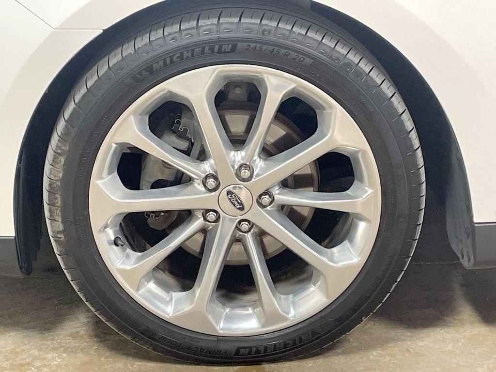 2017 Ford Taurus Limited