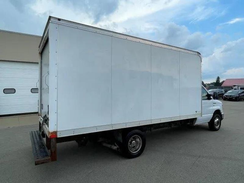 2013 Ford Econoline Commercial Cuta 780A