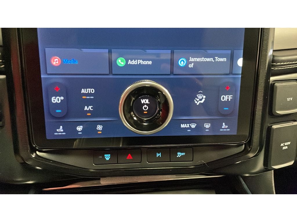 2022 Ford F-150 Lightning Platinum