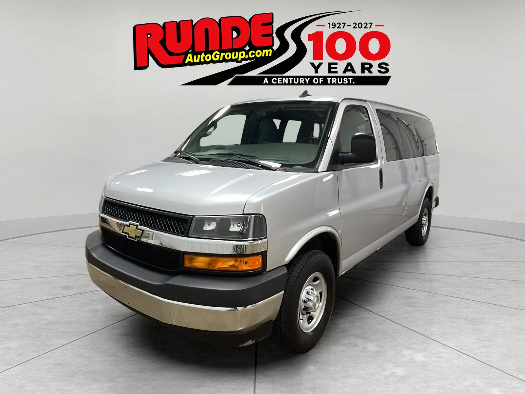 2023 Chevrolet Express Passenger