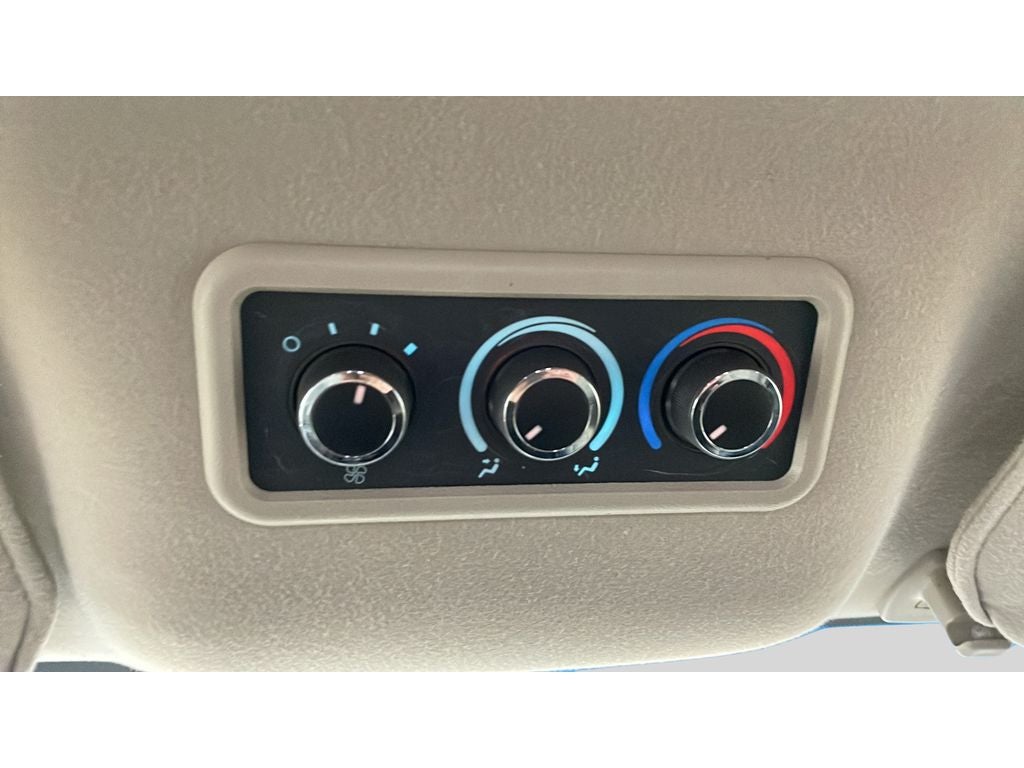 2012 Chevrolet Express Passenger 3500 1LT