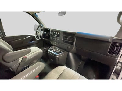 2012 Chevrolet Express Passenger 3500 1LT