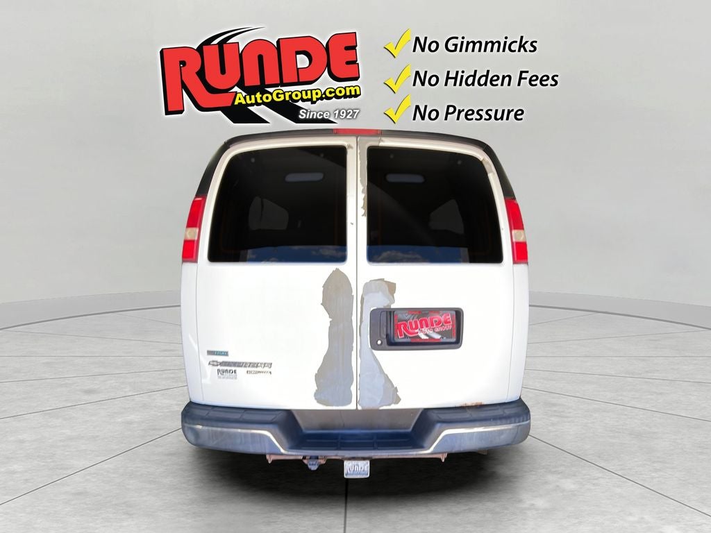 2012 Chevrolet Express Passenger 3500 1LT