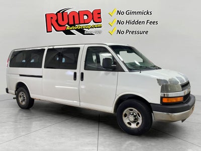 2012 Chevrolet Express Passenger 3500 1LT