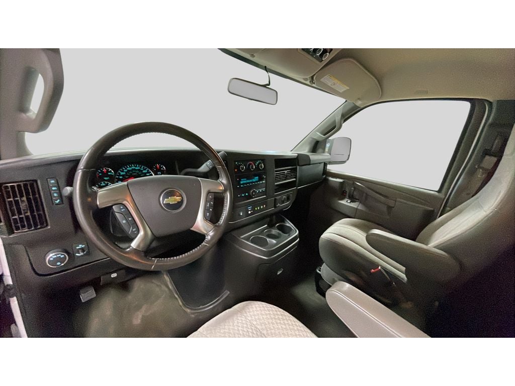 2018 Chevrolet Express Passenger 3500 LT