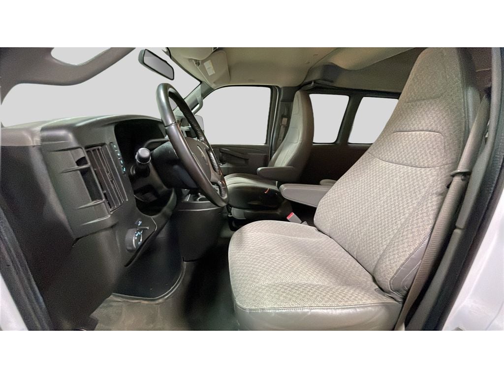 2018 Chevrolet Express Passenger 3500 LT