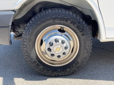 2016 Chevrolet Express Cutaway 3500 3500