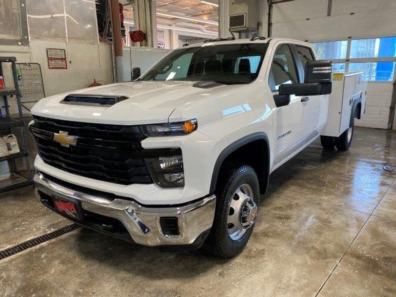 2025 Chevrolet Silverado 3500 HD Chassis Cab Work Truck