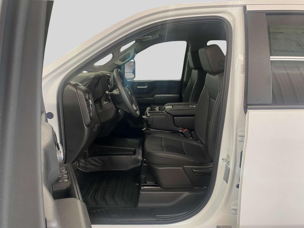 2025 Chevrolet Silverado 3500 HD WT