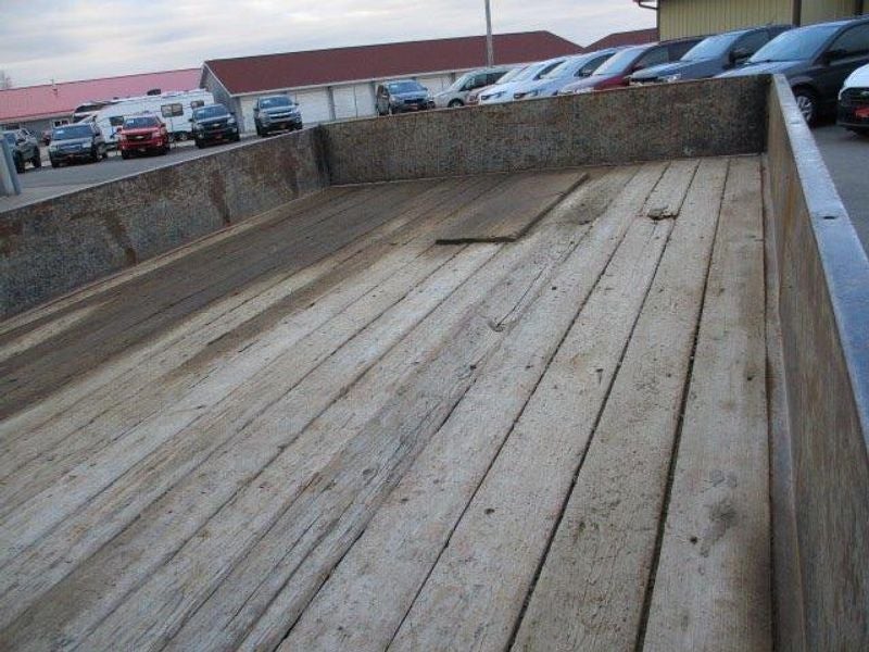 2005 Chevrolet Silverado 3500 HD WT