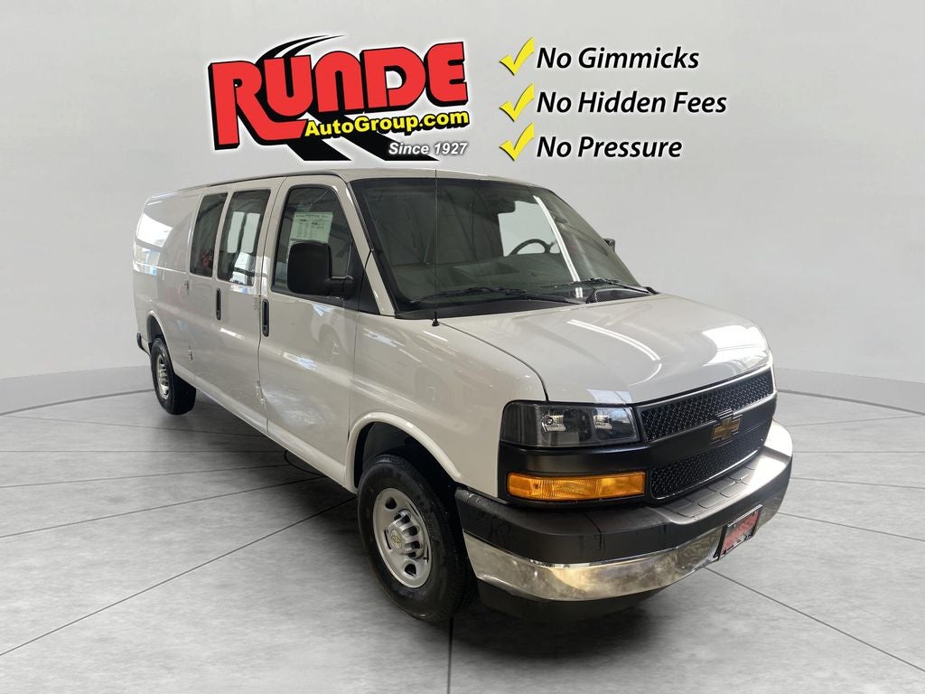 2026 Chevrolet Express Cargo WT