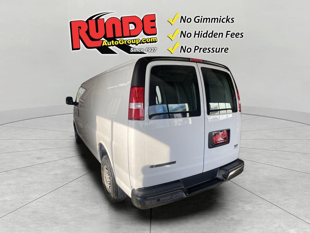 2026 Chevrolet Express Cargo WT