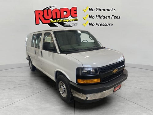 2026 Chevrolet Express Cargo 3500 WT