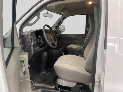 2026 Chevrolet Express Cargo 3500 WT