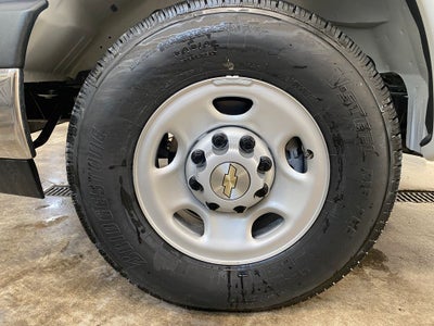 2025 Chevrolet Express Cargo 3500 WT