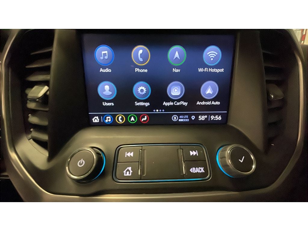 2022 GMC Acadia AT4