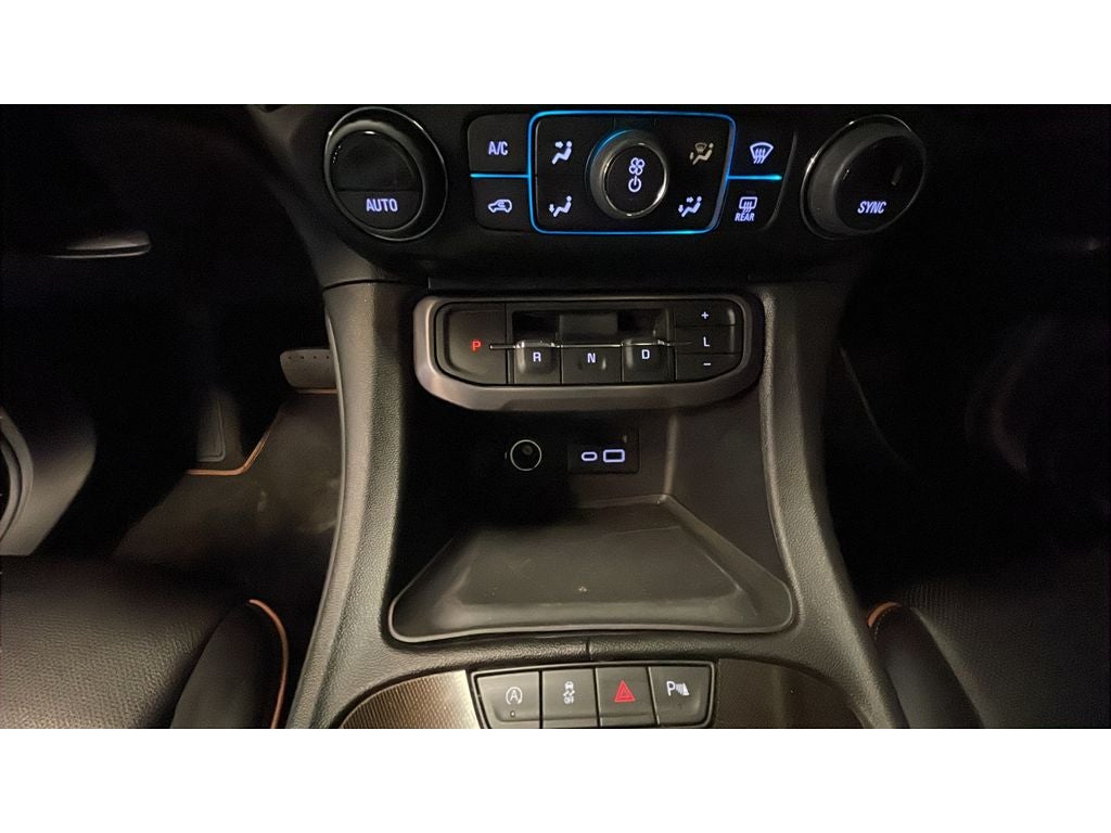 2022 GMC Acadia AT4
