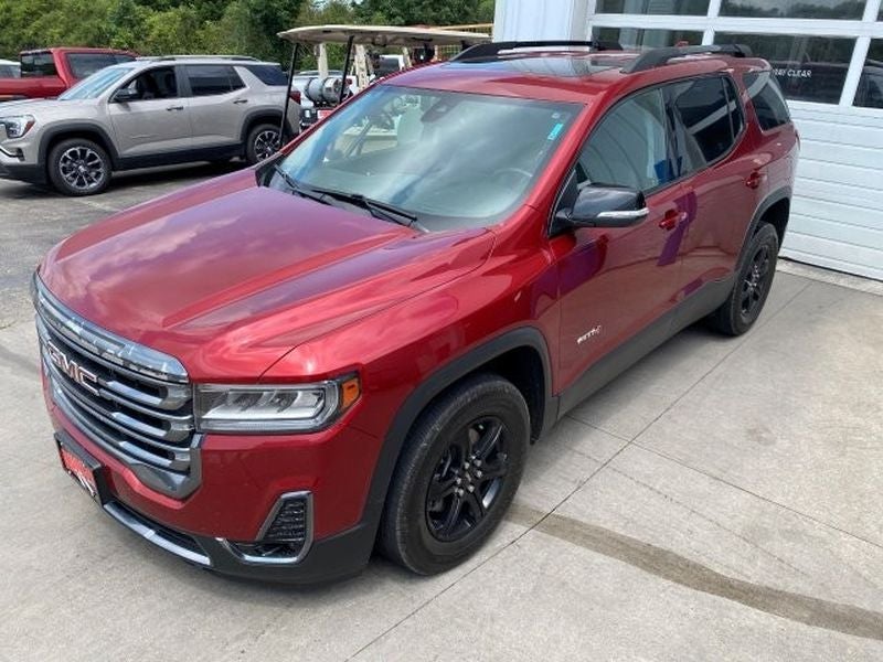2022 GMC Acadia AT4