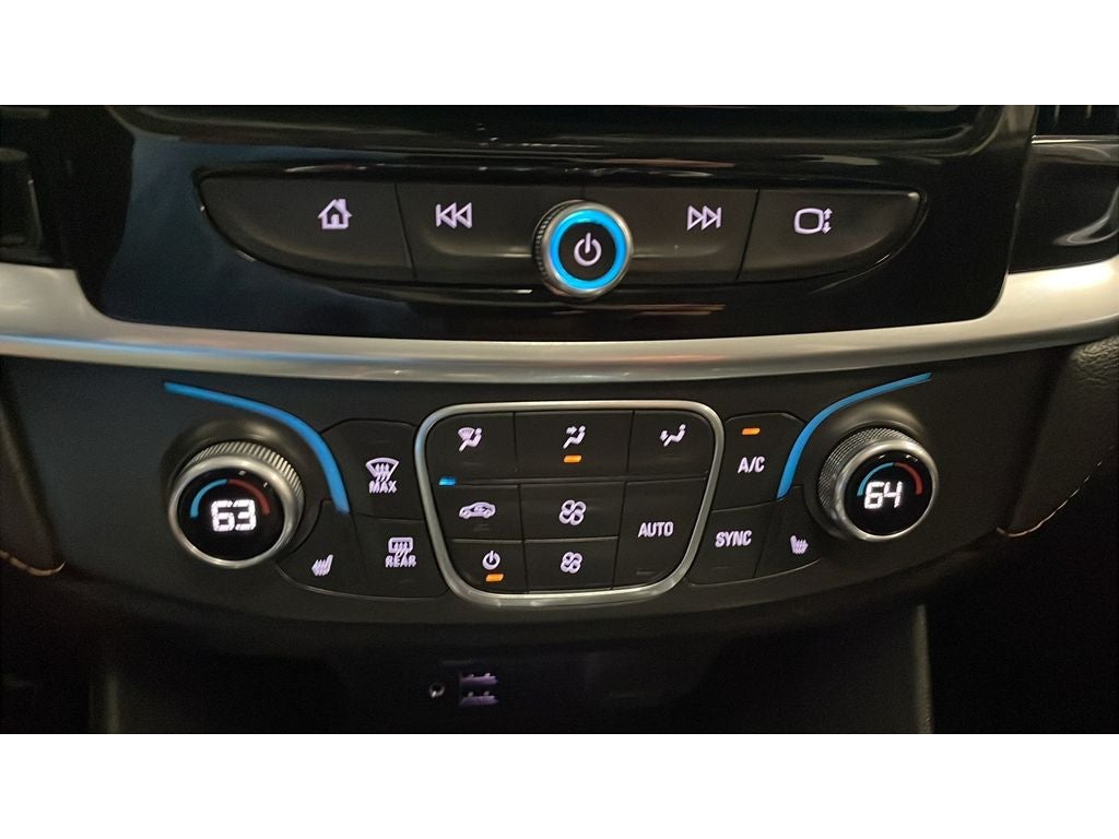 2020 Chevrolet Traverse LT Leather