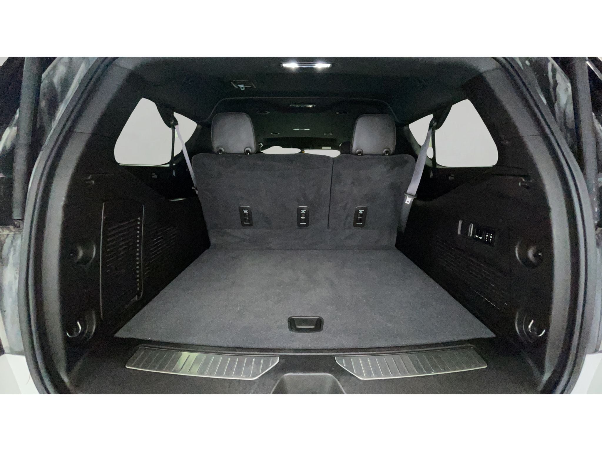 2021 Chevrolet Suburban RST