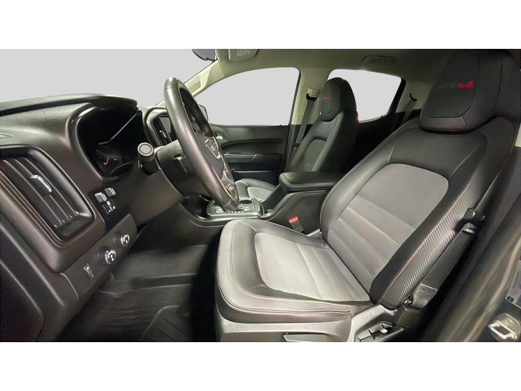 2022 GMC Canyon 4WD AT4 w/Cloth