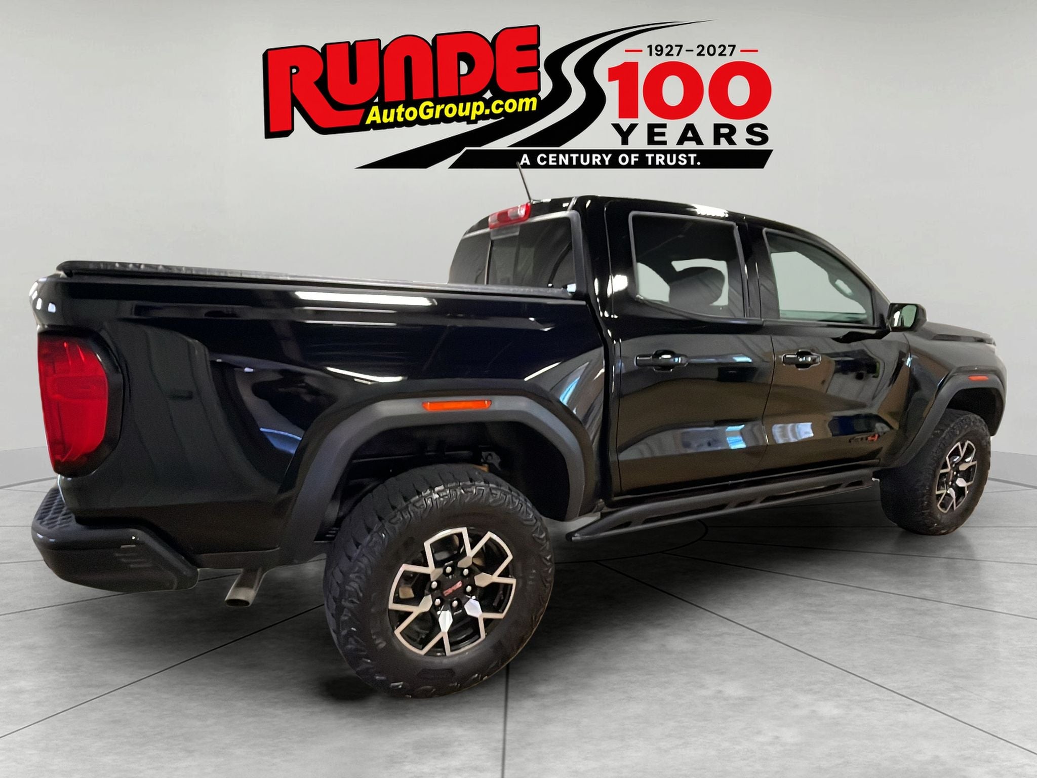 2024 GMC Canyon AT4X