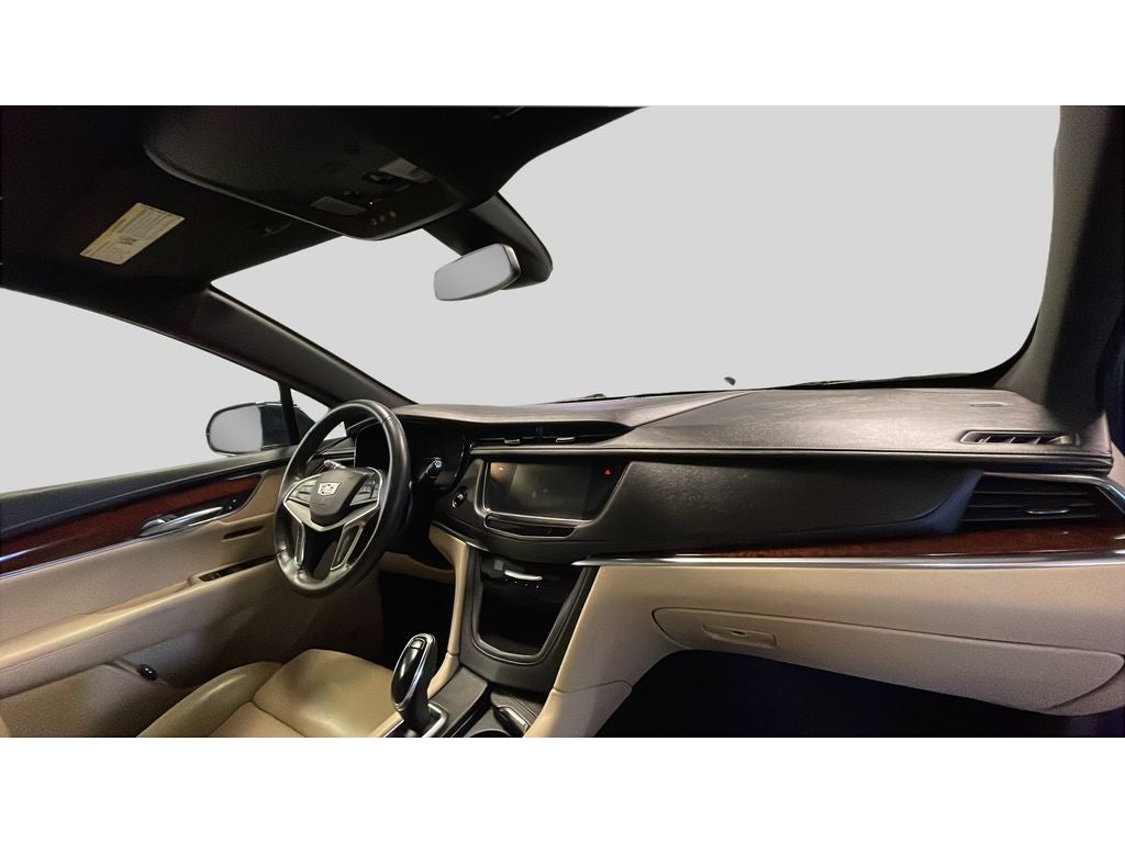 2017 Cadillac XT5 Luxury AWD