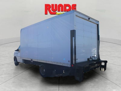 2017 Chevrolet Express Cutaway 4500 4500 Series