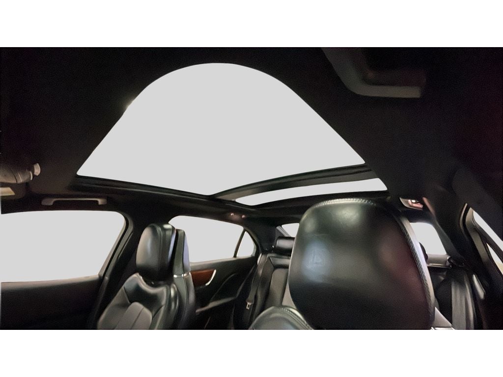 2017 Lincoln Continental Reserve