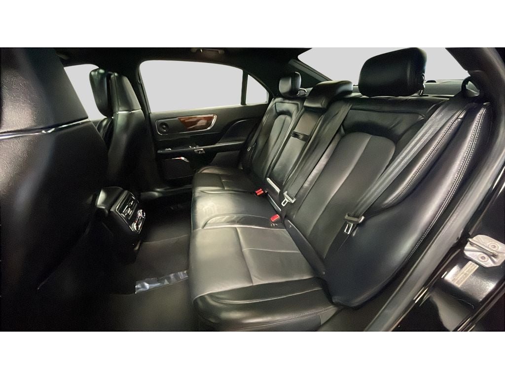 2017 Lincoln Continental Reserve