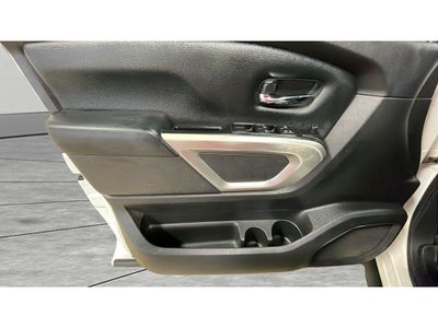 2017 Nissan TITAN XD SV Diesel