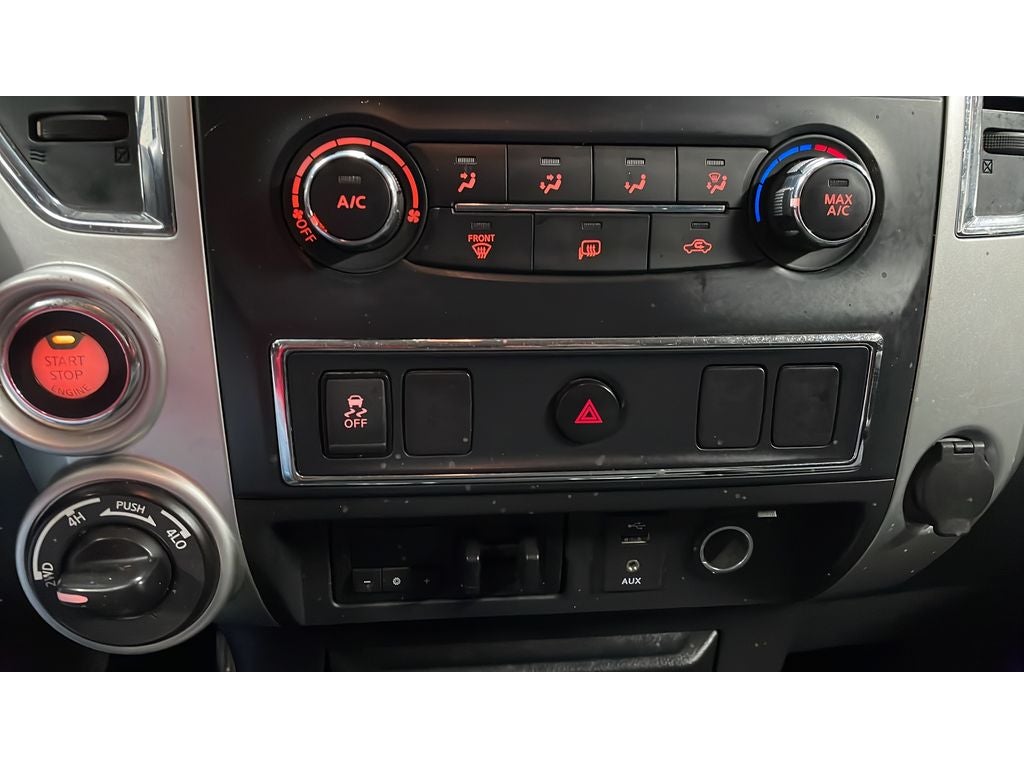 2017 Nissan TITAN XD SV Diesel