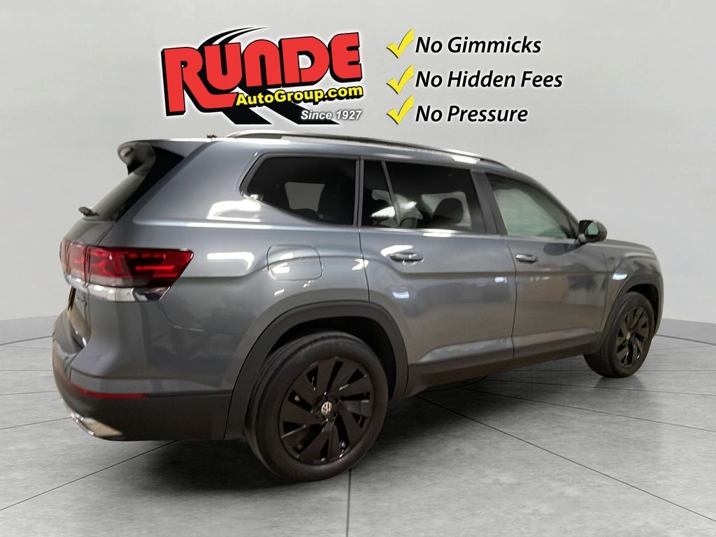 2024 Volkswagen Atlas 2.0T SE w/Technology