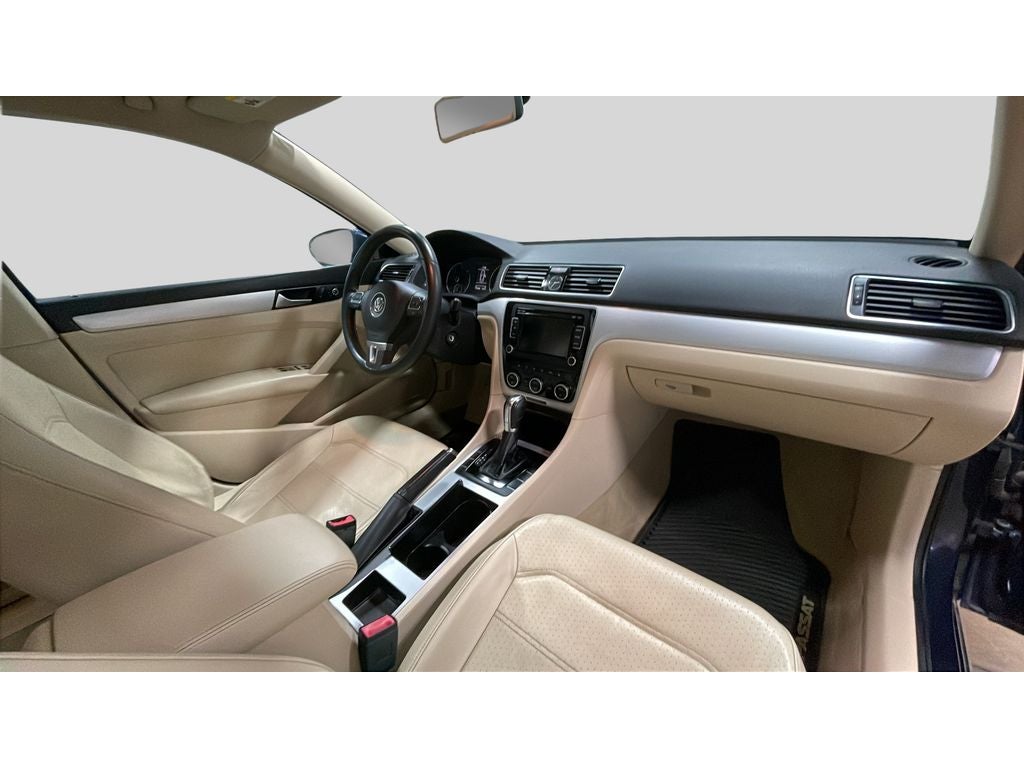 2012 Volkswagen Passat 2.0L TDI SE
