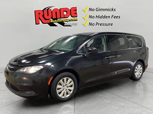 2021 Chrysler Voyager L