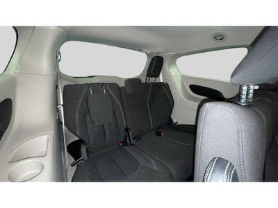 2021 Chrysler Voyager L