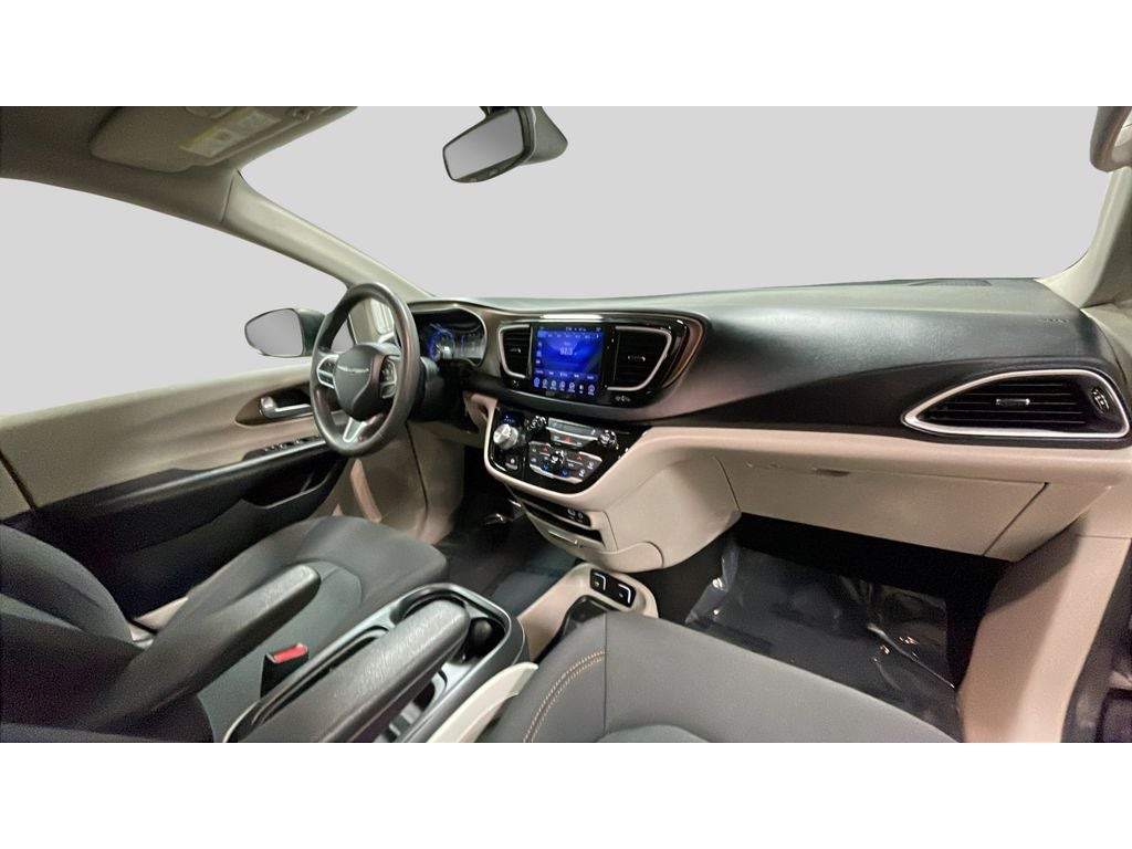 2017 Chrysler Pacifica Touring Plus
