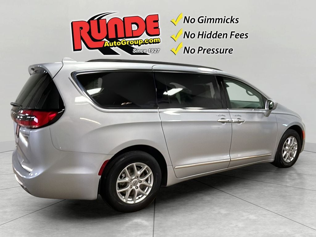 2022 Chrysler Pacifica Touring L
