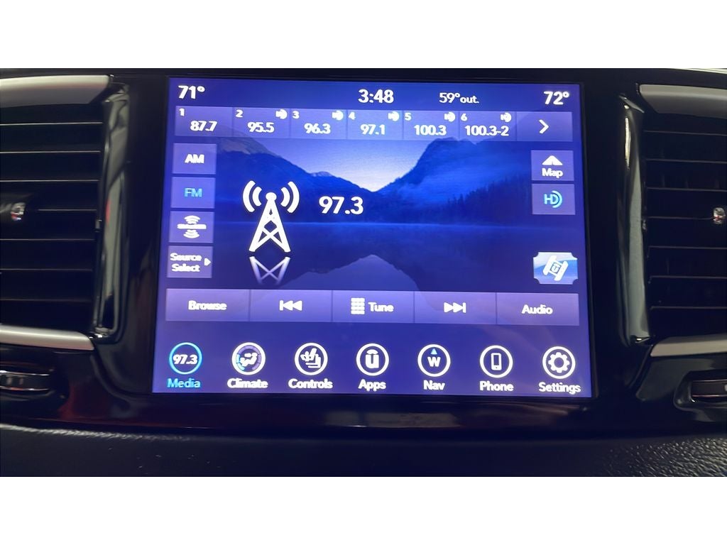 2020 Chrysler Pacifica Touring L Plus