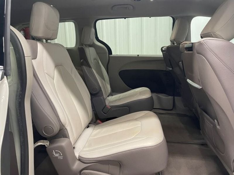 2019 Chrysler Pacifica Touring L Plus