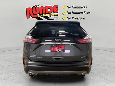 2020 Ford Edge Titanium