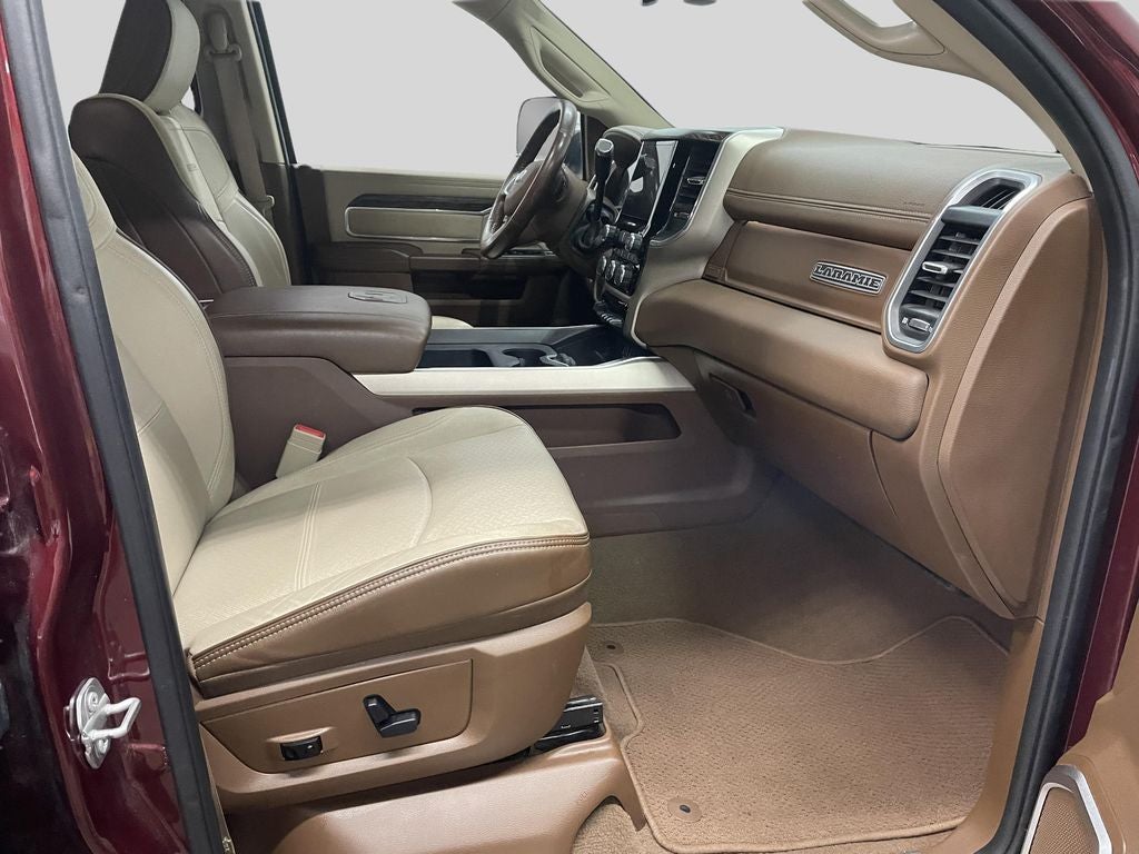 2020 RAM 3500 Laramie Crew Cab 4x4 6'4" Box